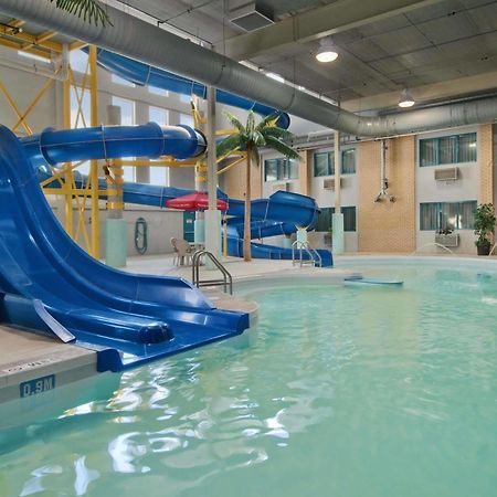 Travelodge By Wyndham Winnipeg Airport Dış mekan fotoğraf